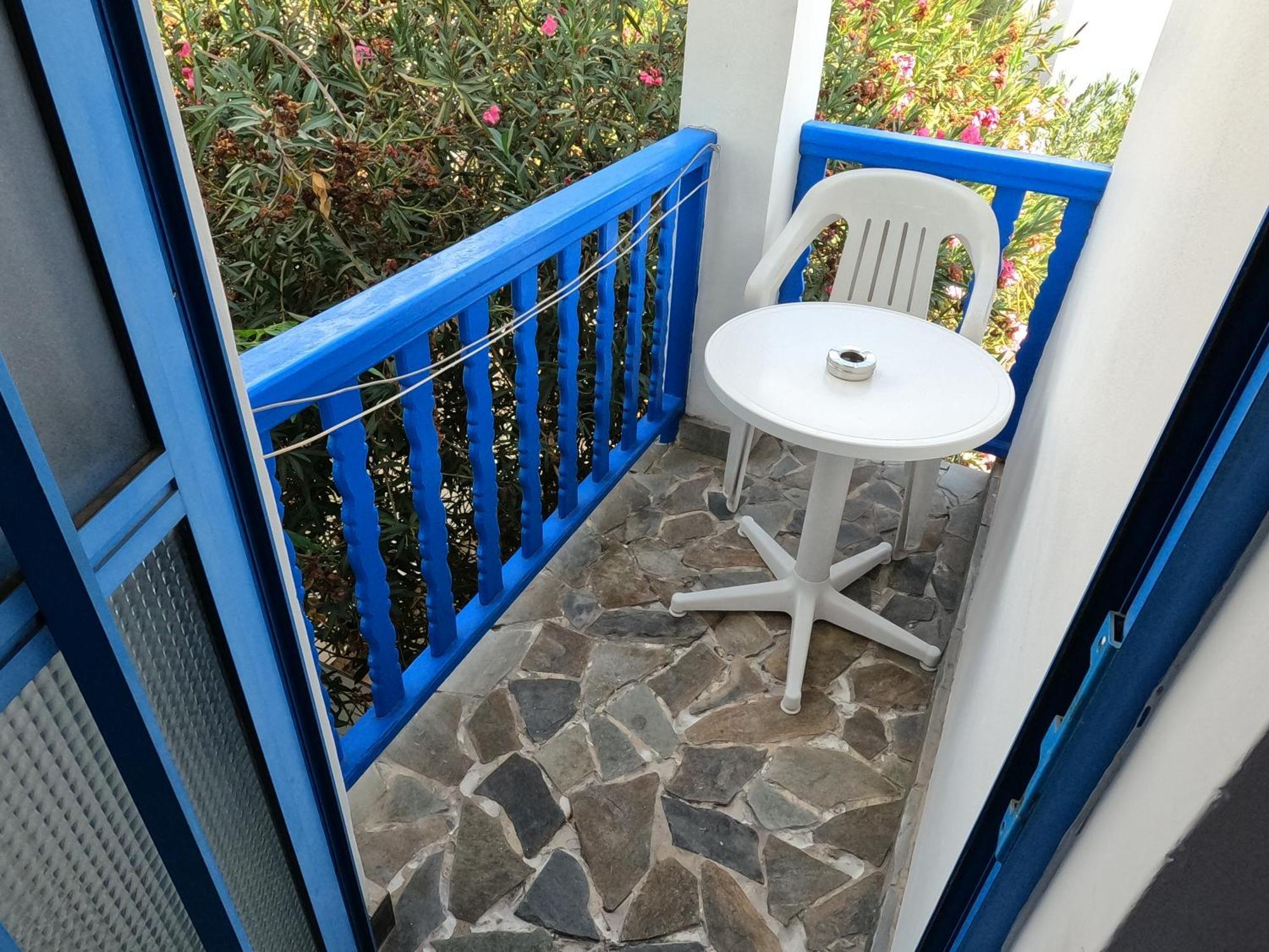 Paphos Island Budget Apartments מראה חיצוני תמונה
